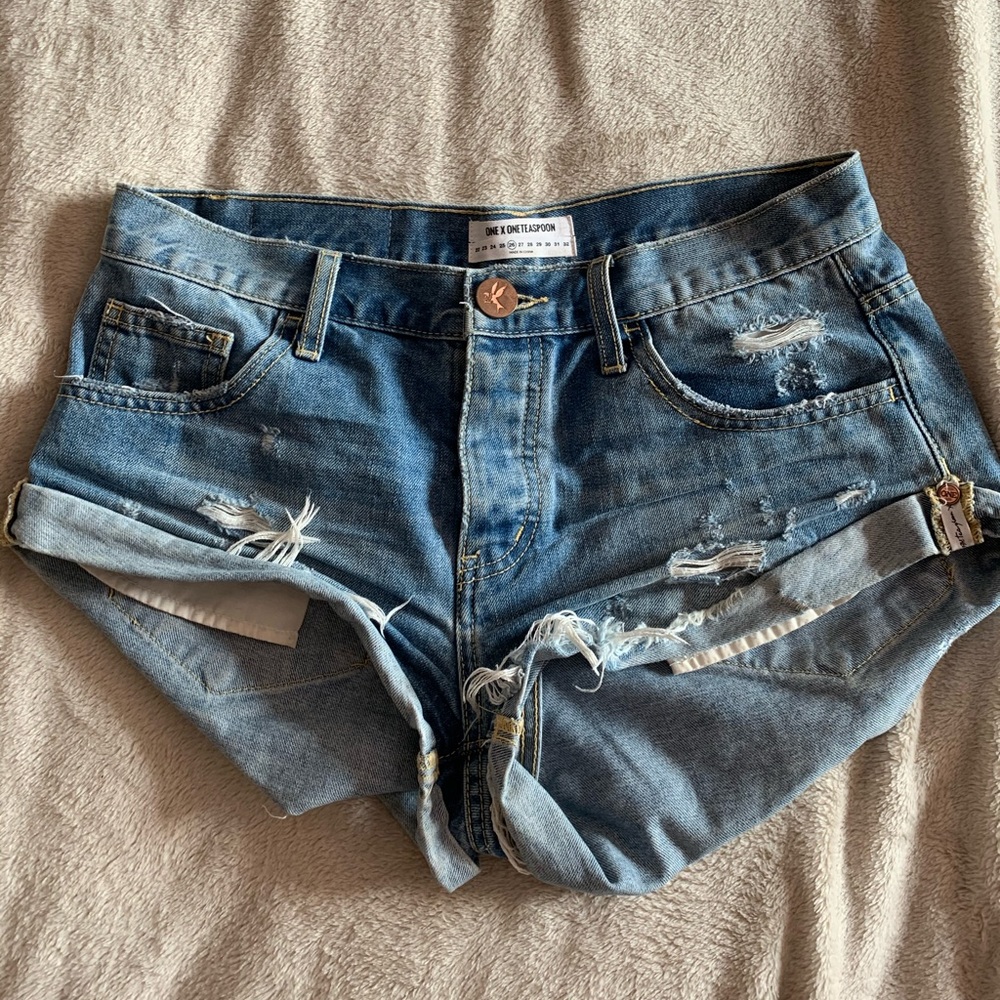 ONEXONETEASPOON Jean Shorts